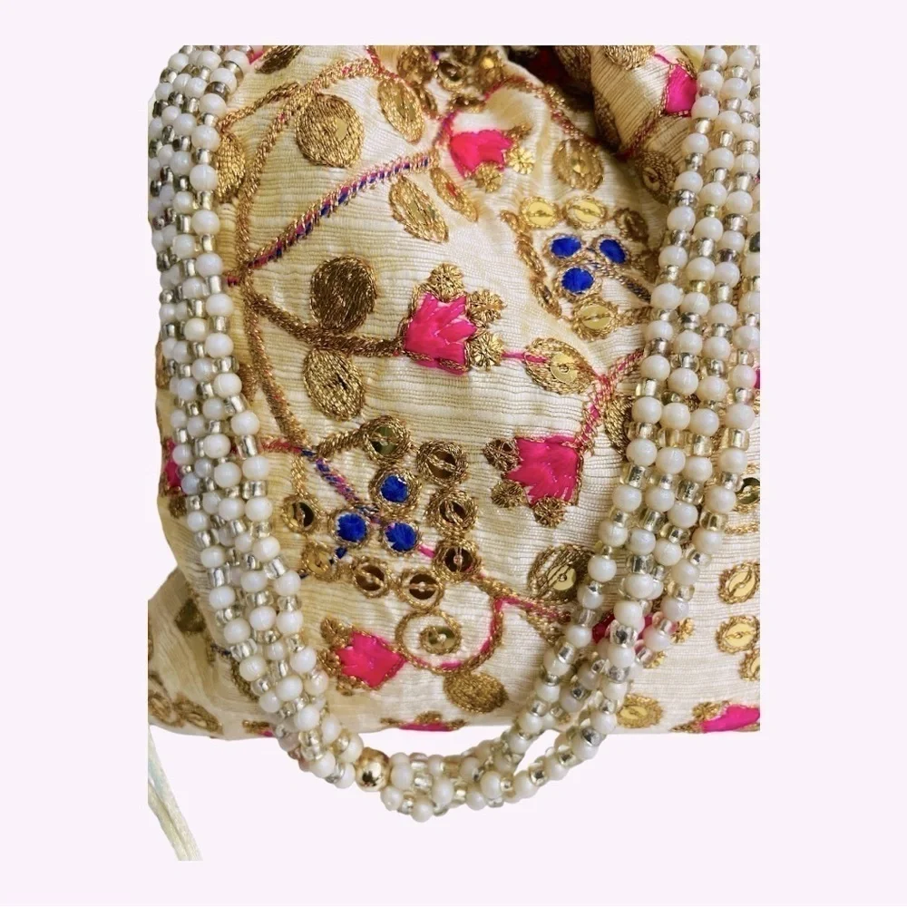 Royal Gold Zari Potli Bag. Wedding purse, evening purse, prom purse